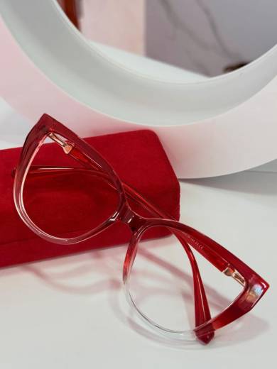 Victoria Eyewear